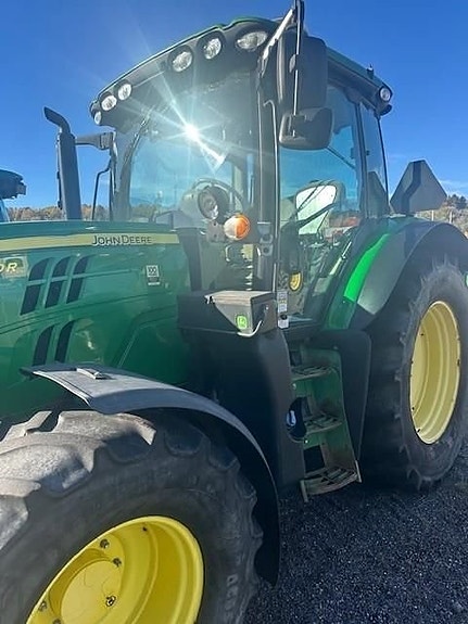 John Deere 6130R TRAKTOR 2 of 5