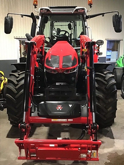 Massey Ferguson 5 S 125