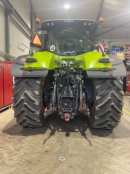 CLAAS Axion 930 8 of 20