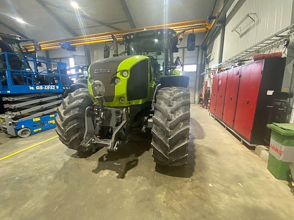 CLAAS Axion 930 2 of 20
