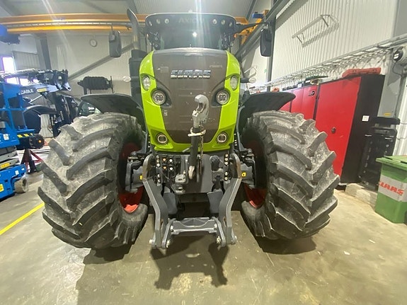 CLAAS Axion 930 4 of 20