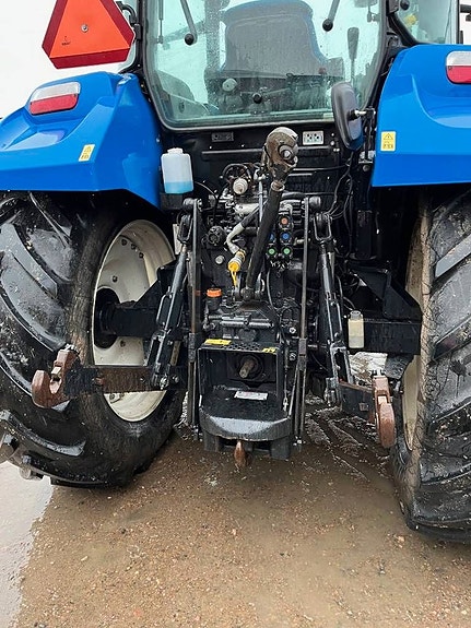 New Holland T 5.115 EC 3 of 9