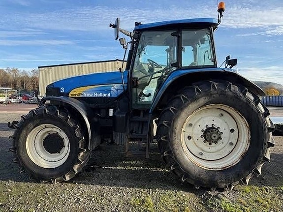 New Holland TM 190