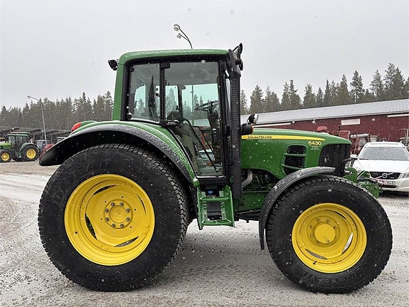 John Deere 6430 3 of 6