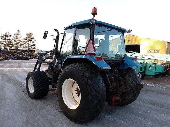 New Holland TL 90 4 of 8