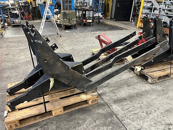 Lastarfäste Trima till Ursus  Zetor