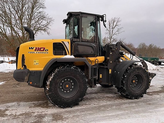 New Holland W 110D 2 of 7