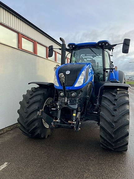 New Holland T 7.315 HD 0,99% ränta 2 of 6