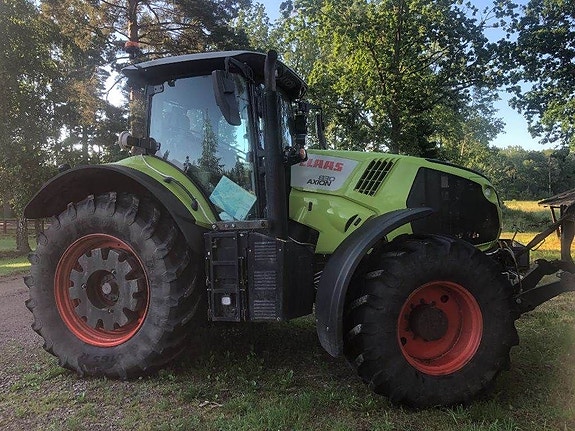 CLAAS Axion 830 Cmatic