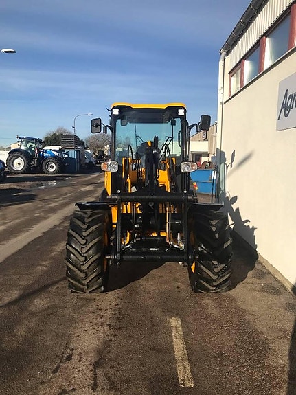 Jcb 407 4 of 6