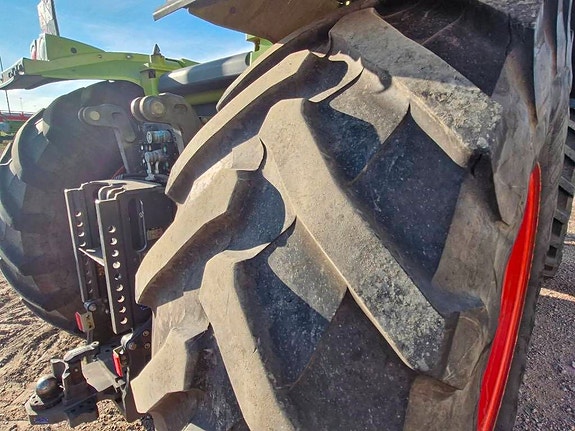 CLAAS Xerion 4500 Trac VC 13 of 21