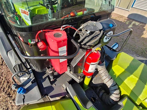 CLAAS Xerion 4500 Trac VC 19 of 21