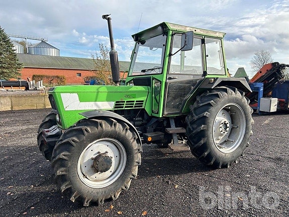 Traktor DEUTZ D 7207 CA