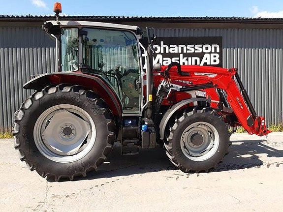 Massey Ferguson 5M 95 DYNA-4 4 of 5