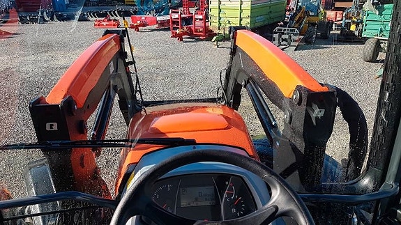 Kubota M 5112 6 of 6