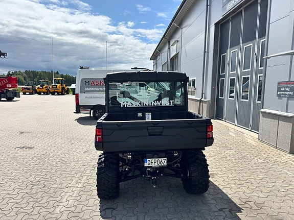 Polaris Ranger Diesel 8 of 22