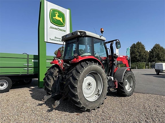 Massey Ferguson 5712 2 of 6