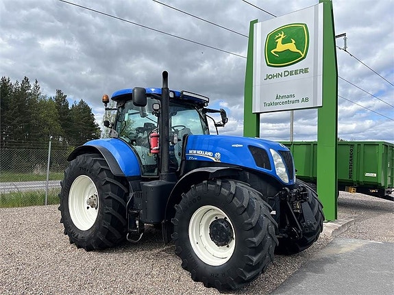 New Holland T7.270