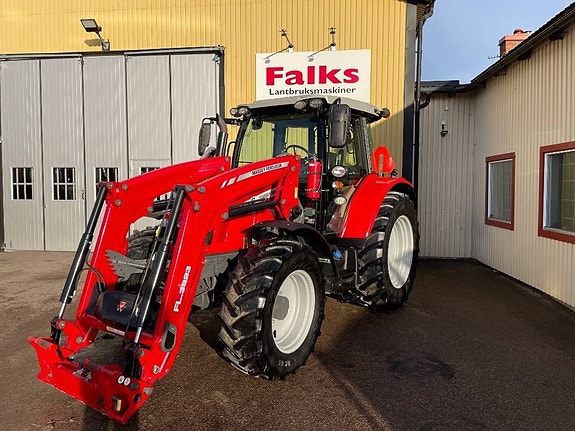 Massey Ferguson 5713 S
