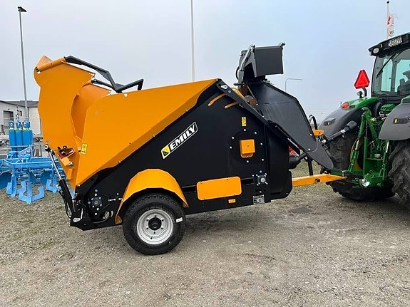 Emily Vortex Bogserad Balrivare