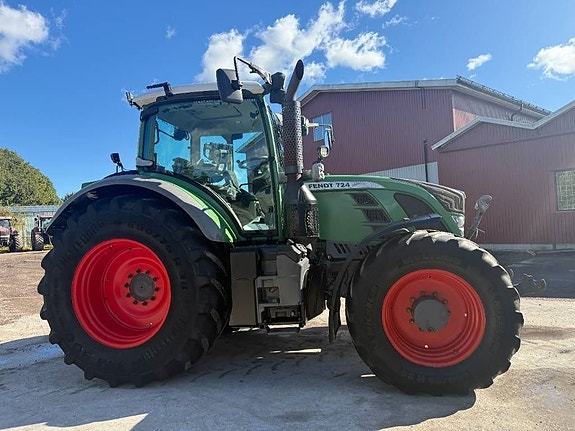 Fendt 724 SCR Profi Plus 5 of 13