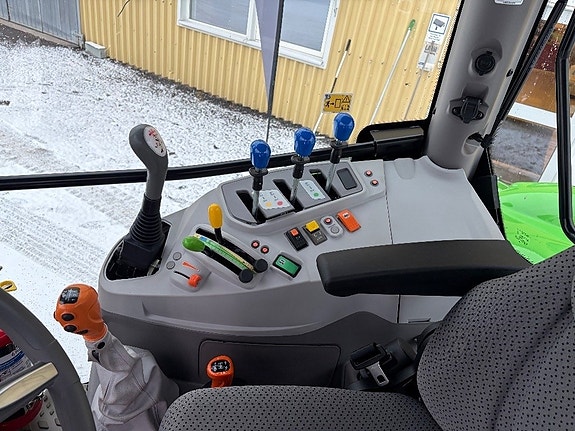 Deutz-Fahr 5105 Keyline 9 of 10