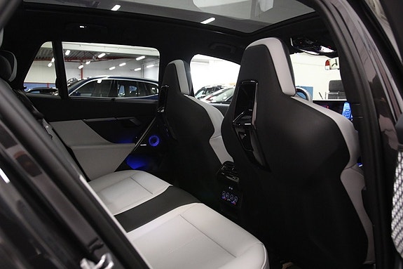 BMW M5 18 of 28