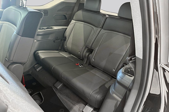 Kia EV9 16 of 18