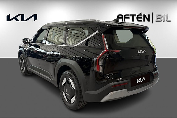 Kia EV9 6 of 18