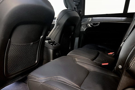 Volvo XC90 9 of 10