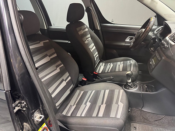 Skoda Roomster 6 of 8