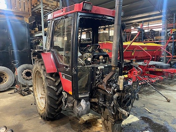 Case IH 4230 XL Demonteras