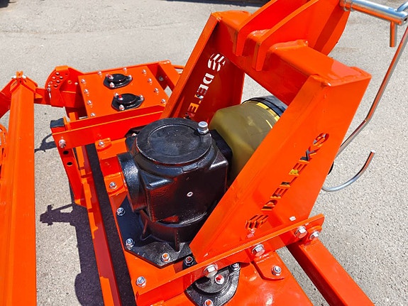 Rotorharv DELEKS® KR 160R – För traktorer 30–70 hk 4 of 12