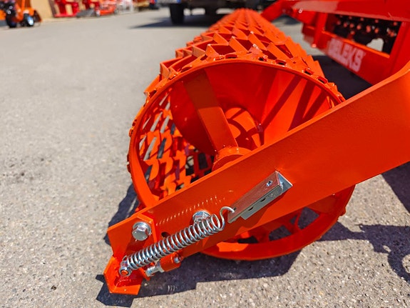 Rotorharv DELEKS® KR 160R – För traktorer 30–70 hk 6 of 12