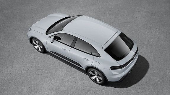 Porsche Macan 4 4 of 5