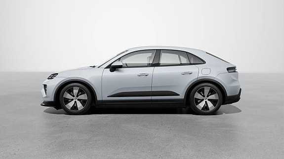 Porsche Macan 4 2 of 5