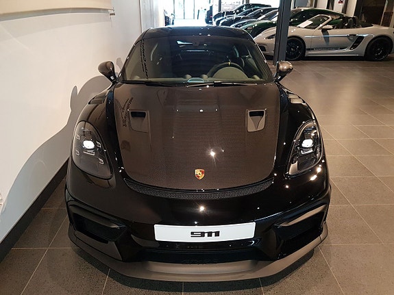 Porsche 718 Cayman GT4 RS 3 of 5