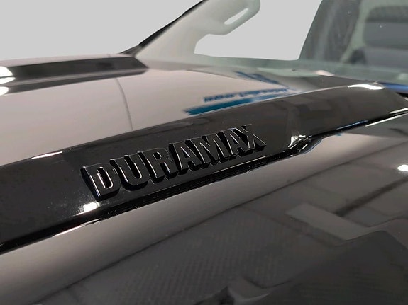 Chevrolet Silverado 1500 24 of 24