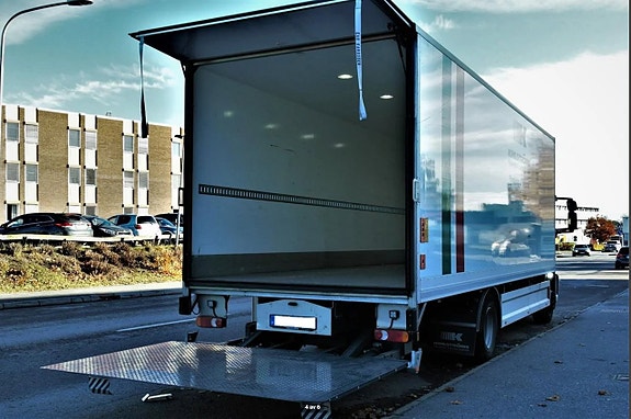 Iveco Eurocargo 4 of 5