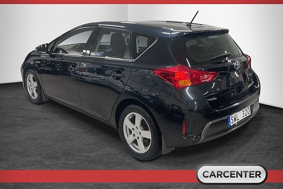 Toyota Auris 4 of 17