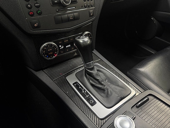 Mercedes-Benz C - 18