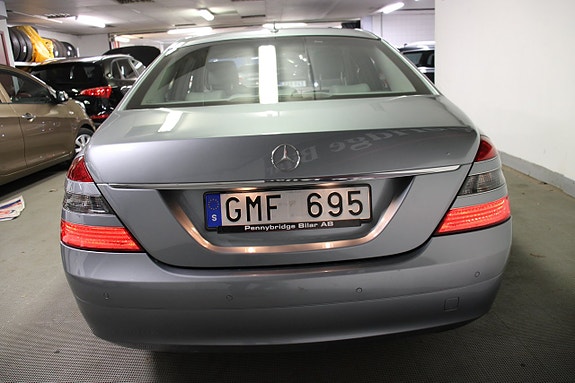 Mercedes-Benz S500 16 of 30
