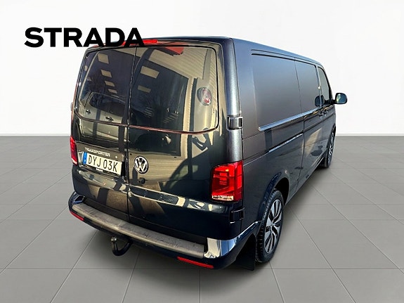 Volkswagen Transporter 6 of 15