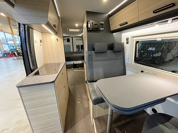 Sun Living V 65 GX / Dieselvärme / Höj & Sänkbarsäng / Automat / B-körkort/ 11 of 28