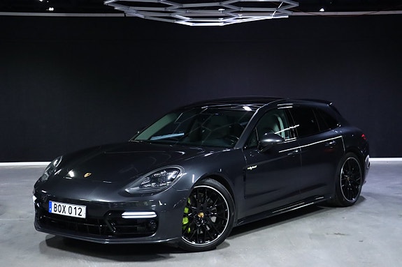 Porsche Panamera 4