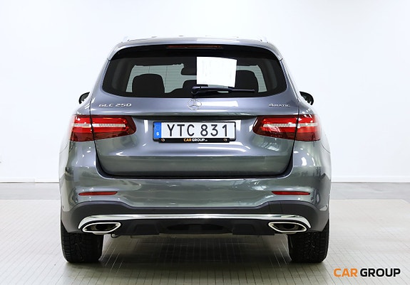 Mercedes-Benz GLC250 5 of 5