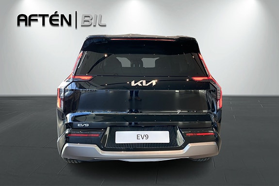 Kia EV9 7 of 27