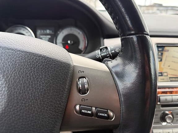 Jaguar XF 19 of 20