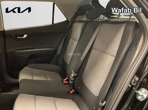 Kia Stonic 9 of 23