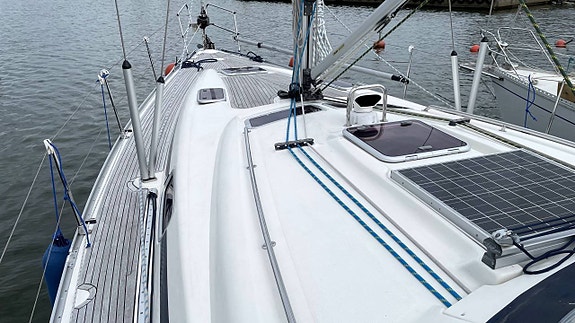 Bavaria 42 Cruiser 2008 Finland 4 of 5